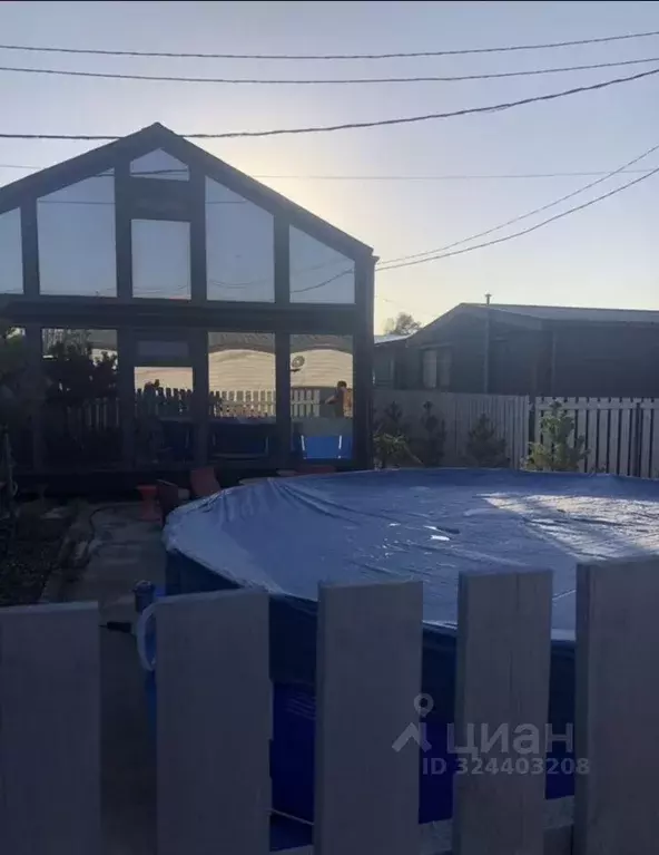 Дом в Краснодарский край, Темрюкский район, Ахтанизовское с/пос, пос. ... - Фото 1