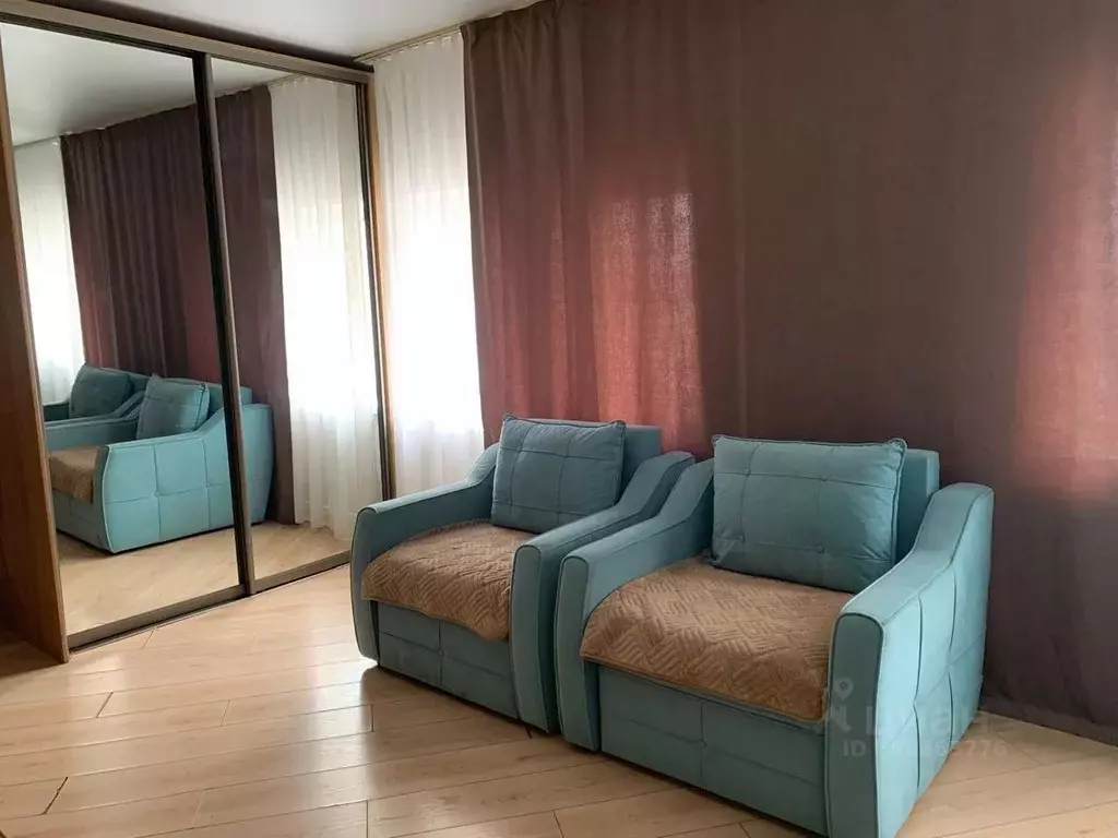 Комната Красноярский край, Красноярск просп. Металлургов, 51А (35.0 м) - Фото 0