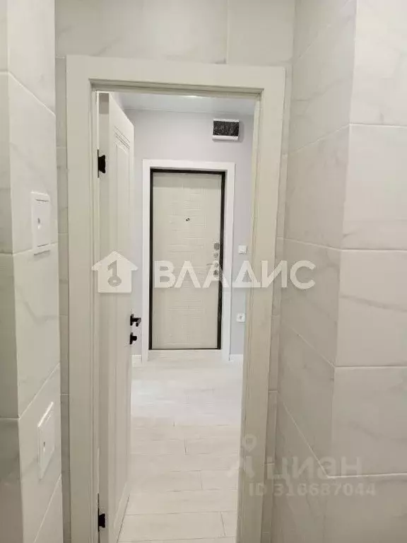 1-к кв. Бурятия, Улан-Удэ Ключевская ул., 60Б/4 (38.2 м) - Фото 0