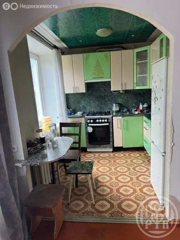 2-комнатная квартира: Луга, проспект Кирова, 23 (42 м) - Фото 0