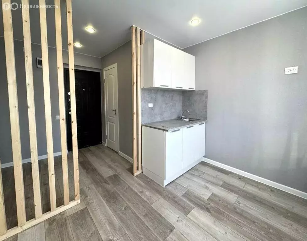 1-комнатная квартира: Великий Новгород, Западный район, проспект Мира, ... - Фото 2