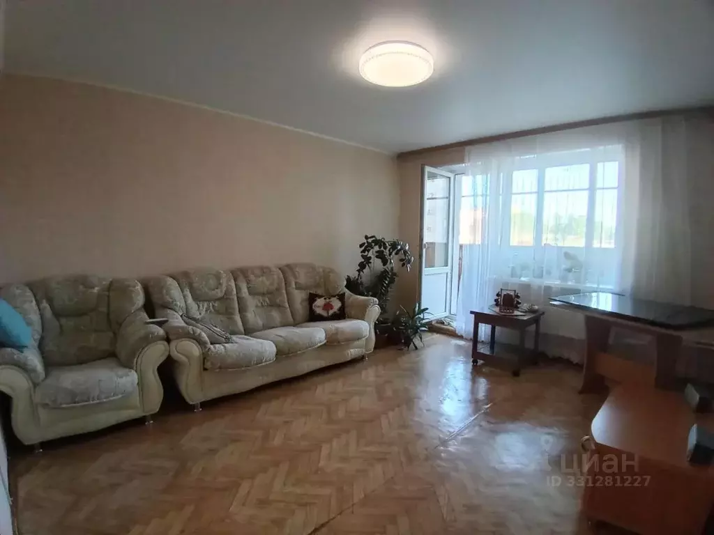 3-к кв. Башкортостан, Кумертау ул. Машиностроителей, 4 (60.0 м) - Фото 1