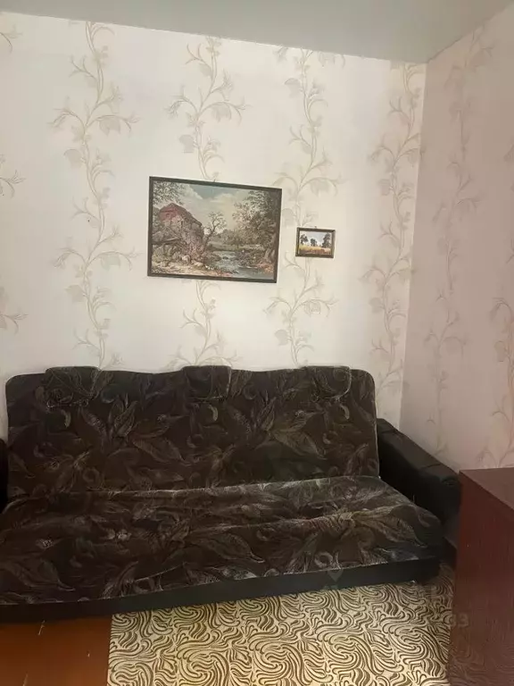 Комната Нижегородская область, Нижний Новгород ул. Сурикова, 14 - Фото 1