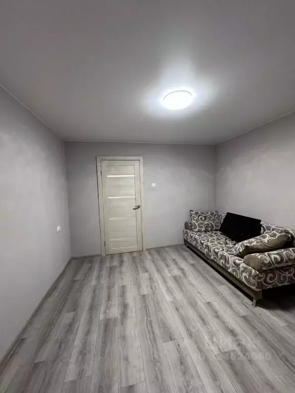 1-к кв. Самарская область, Нефтегорск ул. Нефтяников, 40 (27.7 м) - Фото 2