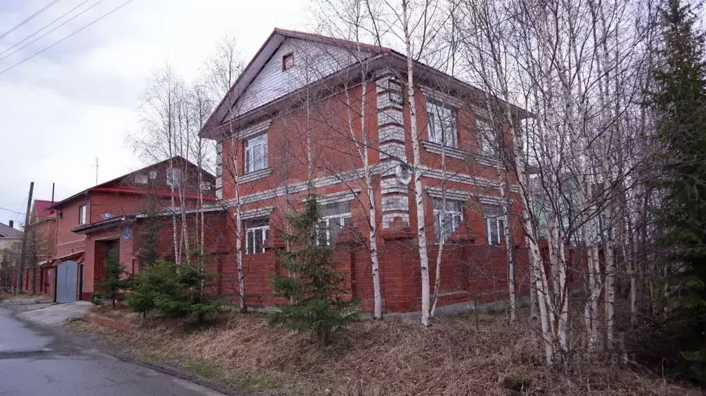 Дом в Ямало-Ненецкий АО, Салехард Теремки мкр, 5 (209 м) - Фото 1