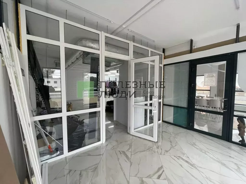 Помещение свободного назначения в Орловская область, Орел Рыночный ... - Фото 2