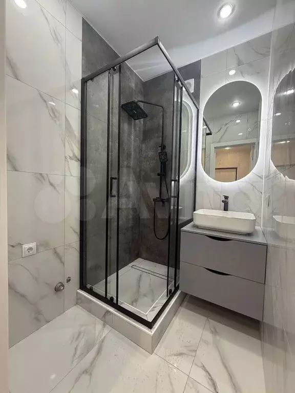 2-к. квартира, 58 м, 2/4 эт. - Фото 0