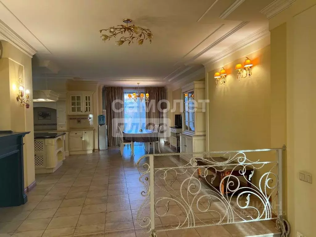 4-к кв. Москва Крылатская ул., 45К1 (210.0 м) - Фото 1