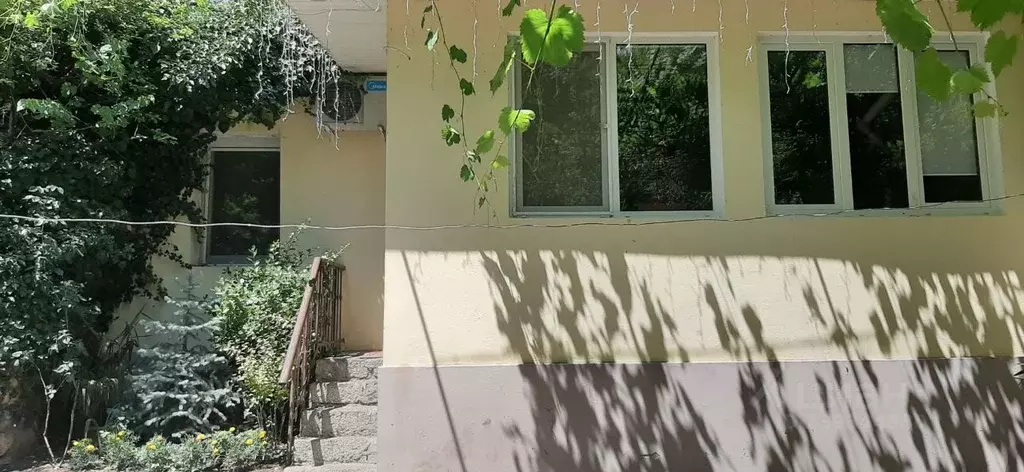 Дом в Крым, Ялта муниципальный округ, Никита пгт  (120 м) - Фото 1