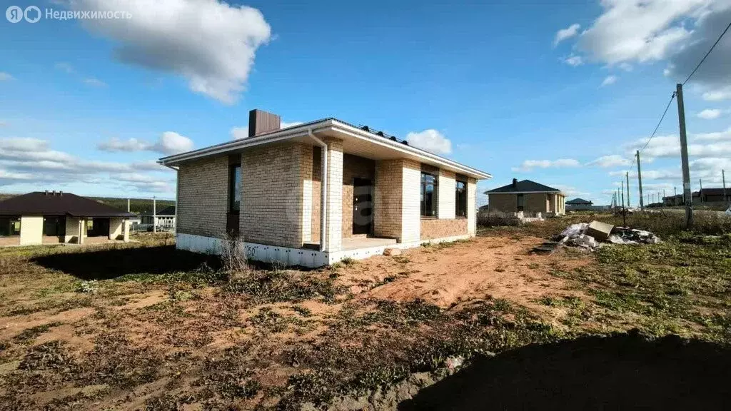 Дом в Новый, Светлая улица (100 м) - Фото 1