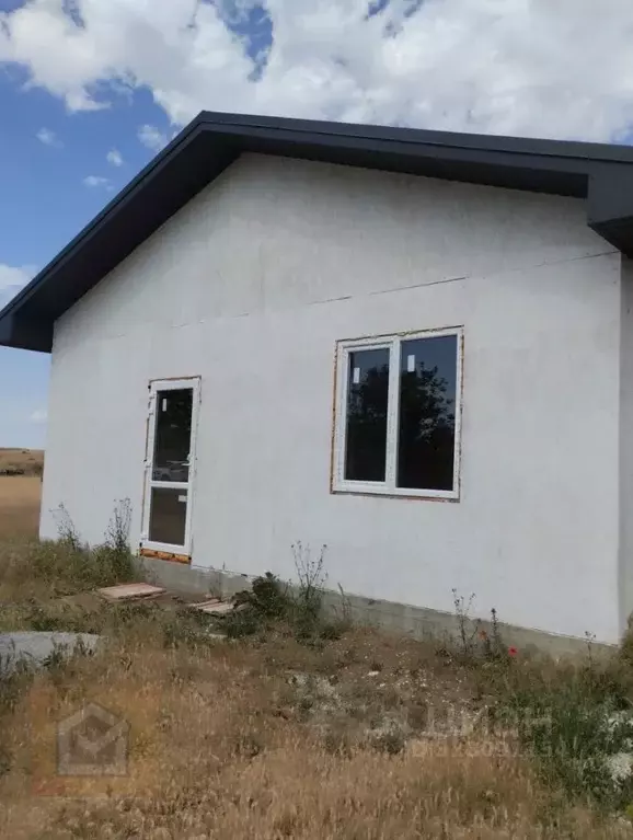 Дом в Крым, Сакский район, Суворовское с/пос, с. Великое ул. Степная, ... - Фото 1