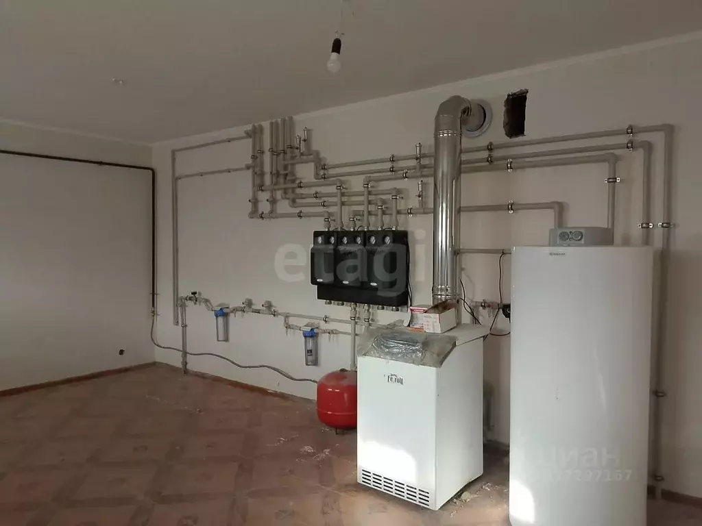 Дом в Ставропольский край, Пятигорск Интернациональный пер. (370 м) - Фото 1