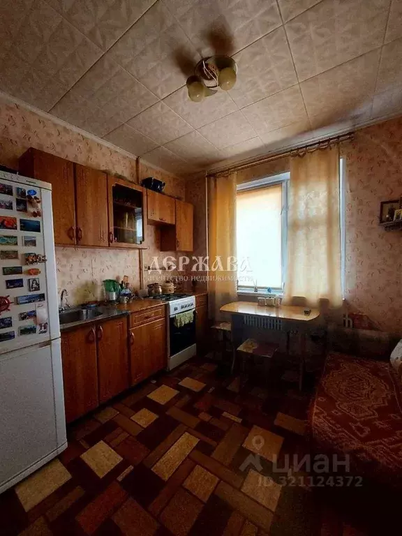 1-к кв. Белгородская область, Старый Оскол Весенний мкр, 16 (39.0 м) - Фото 0
