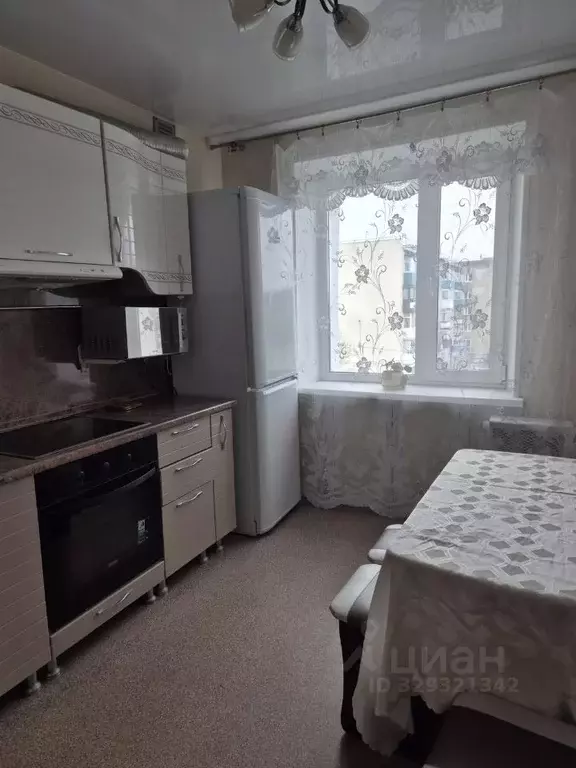 2-к кв. Камчатский край, Елизово ул. Завойко, 42А (63.8 м) - Фото 1