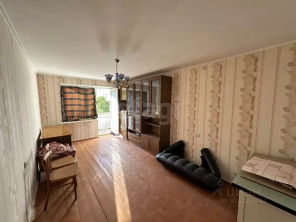 3-к кв. Крым, Кировский район, с. Золотое Поле ул. Тагакова, 5 (60.9 ... - Фото 1