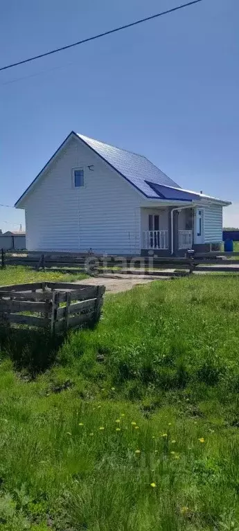 Дом в Омская область, Азовский Немецкий Национальный район, д. Гауф  ... - Фото 0