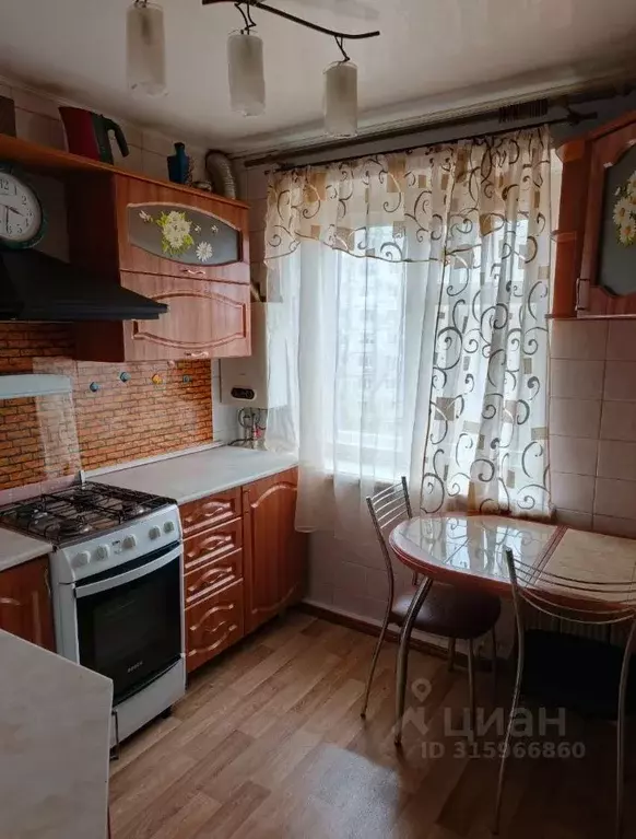2-к кв. Воронежская область, Воронеж Ленинский просп., 9/2 (44.0 м) - Фото 0