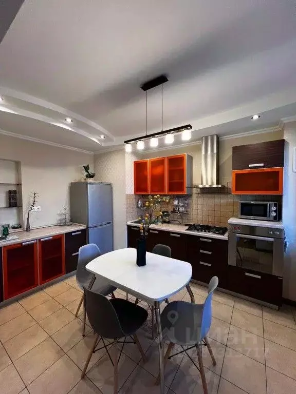 3-к кв. Татарстан, Казань ул. Четаева, 60 (64.0 м) - Фото 0