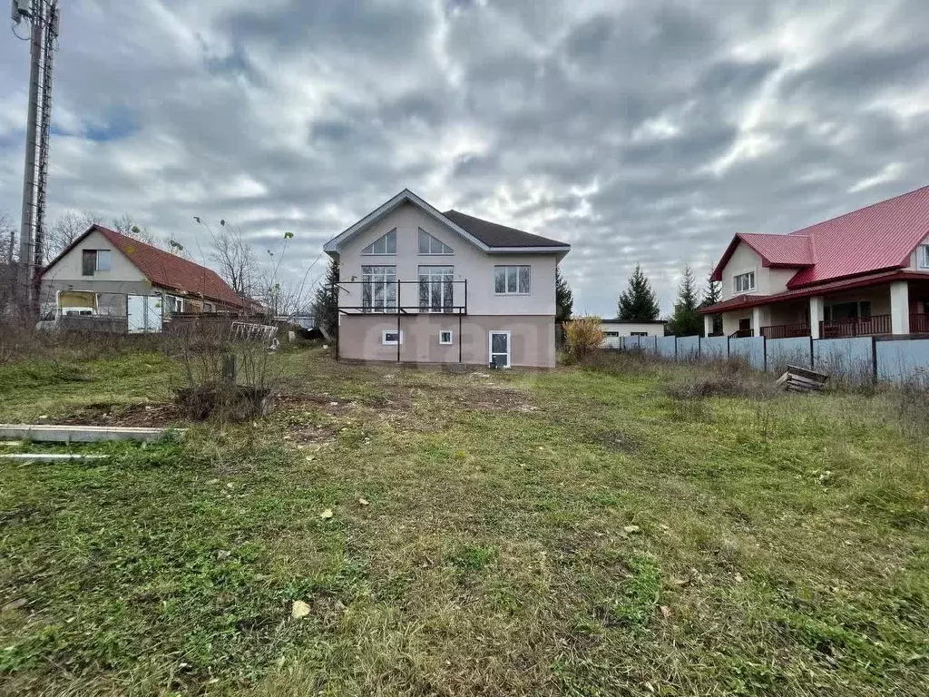 Дом в Башкортостан, Уфа городской округ, д. Зинино, 6-й кв-л 2 (172 м) - Фото 1