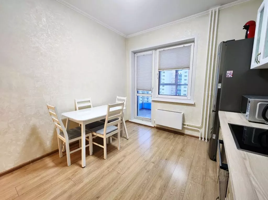 1-к кв. Красноярский край, Красноярск наб. Ярыгинская, 13 (38.0 м) - Фото 2