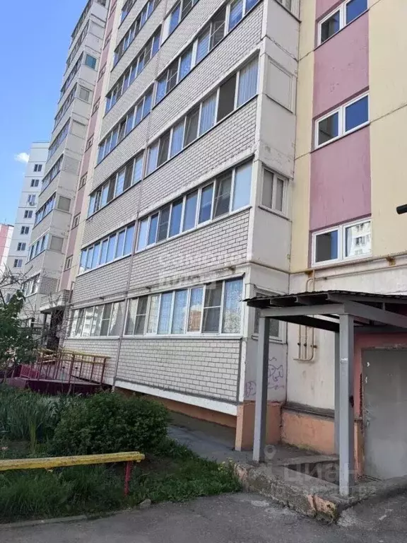 1-к кв. Чувашия, Новочебоксарск ул. Строителей, 5к2 (34.9 м) - Фото 1