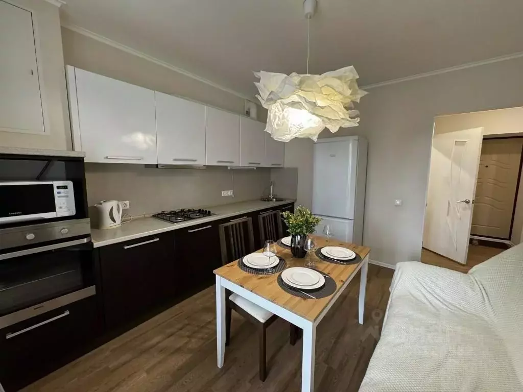 1-к кв. Татарстан, Казань ул. Сибгата Хакима, 37 (45.0 м) - Фото 0