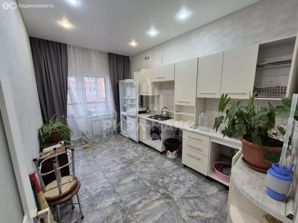 2-комнатная квартира: село Глинищево, улица Надежды, 6 (60 м) - Фото 0