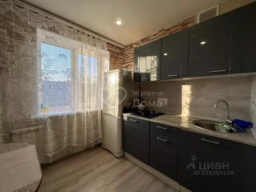 3-к кв. Волгоградская область, Волгоград ул. 64-й Армии, 131 (54.6 м) - Фото 1