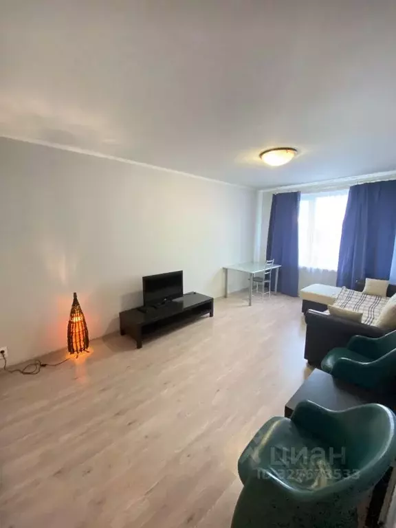 1-к кв. Москва ул. Маршала Катукова, 13К2 (32.8 м) - Фото 1