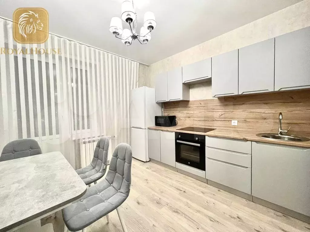 1-к. квартира, 55 м, 3/9 эт. - Фото 0