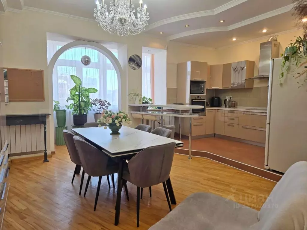 4-к кв. Татарстан, Казань ул. Заслонова, 9 (164.2 м) - Фото 1