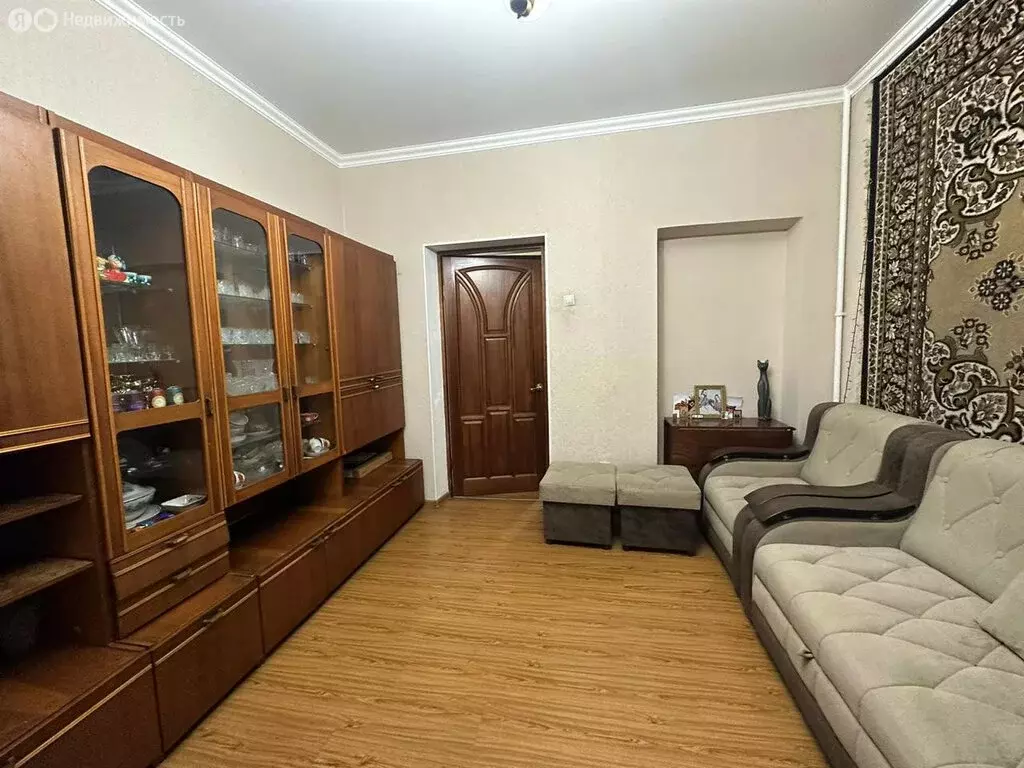 2-комнатная квартира: Владикавказ, улица Чкалова, 45 (62.7 м) - Фото 1