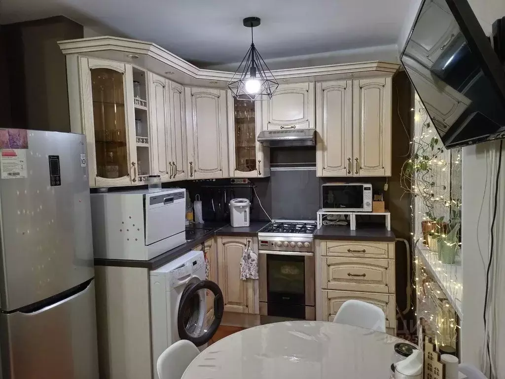 2-к кв. Санкт-Петербург, Санкт-Петербург, Колпино бул. Трудящихся, 30 ... - Фото 2