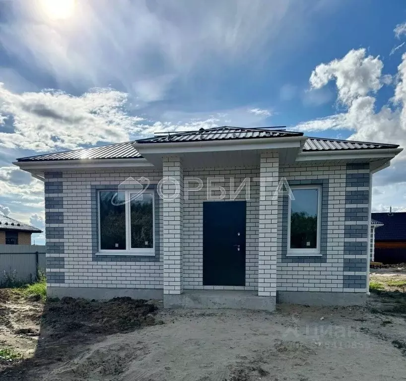 Дом в Тюменская область, Тобольский муниципальный округ, Дегтяревское ... - Фото 1