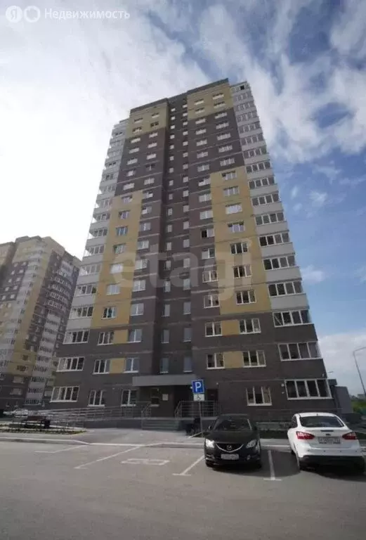 2-комнатная квартира: Тюмень, улица Мельникайте, 2к7 (59 м) - Фото 1