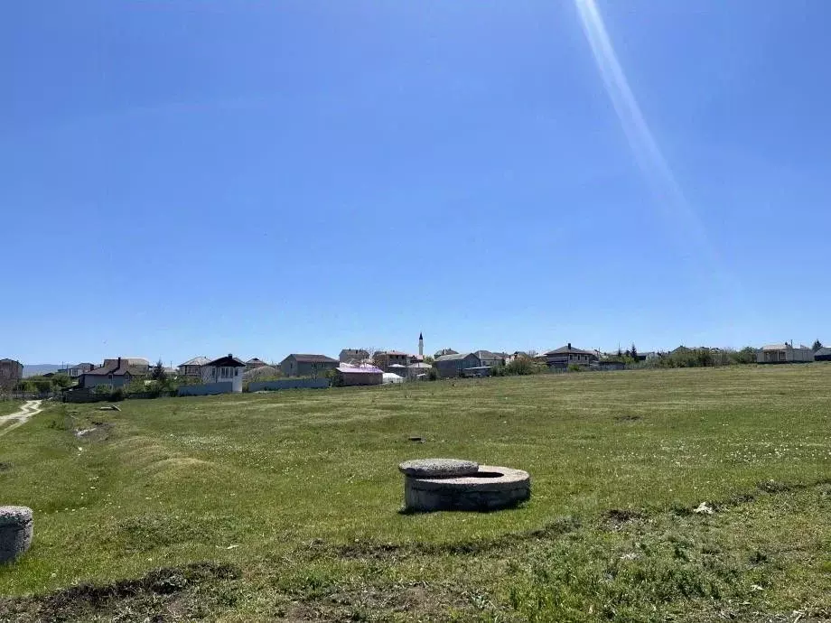 Участок в Крым, Симферопольский район, Добровское с/пос, с. Пионерское ... - Фото 1