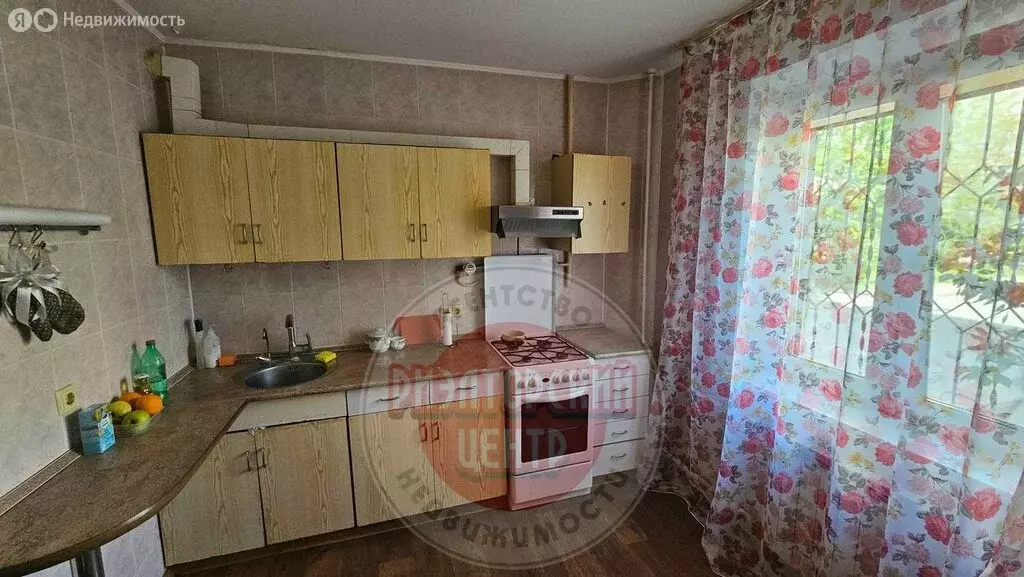 2-комнатная квартира: Белгород, улица 5 Августа, 17к1 (60 м) - Фото 1