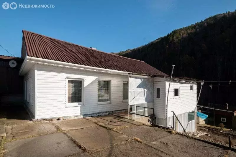 Дом в Иркутский муниципальный округ, рабочий посёлок Листвянка, улица ... - Фото 2