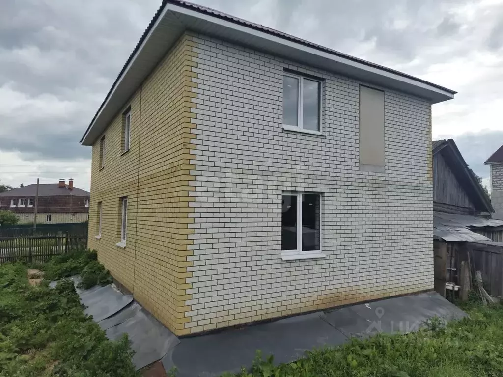 Дом в Марий Эл, Оршанский район, Марковское с/пос, д. Новинск ул. ... - Фото 2