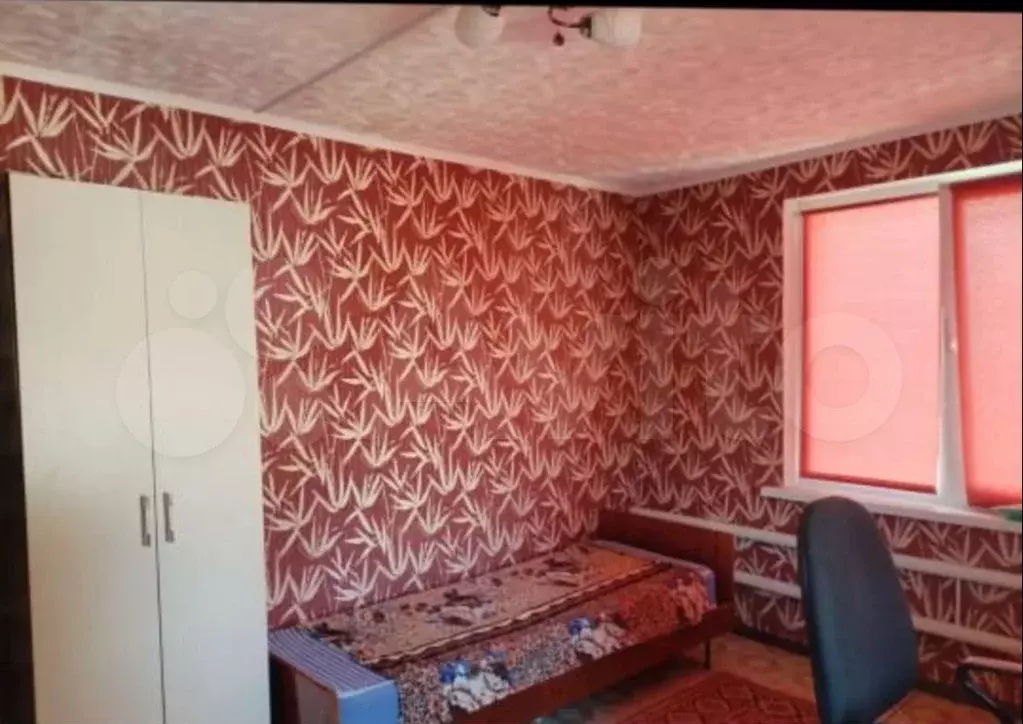 Комната 16 м в 2-к., 2/2 эт. - Фото 0