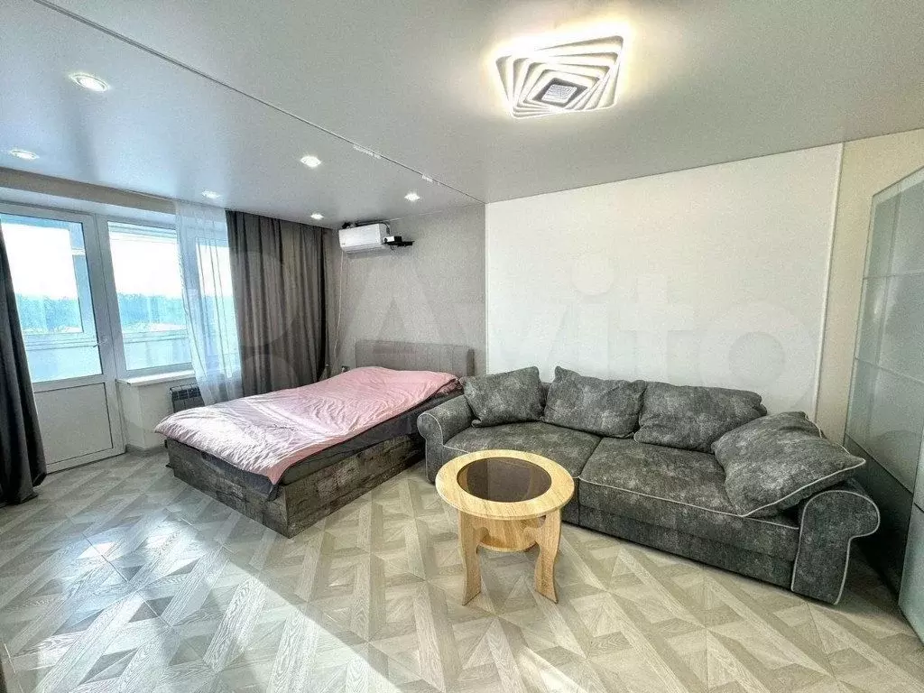 1-к. квартира, 38 м, 8/9 эт. - Фото 0