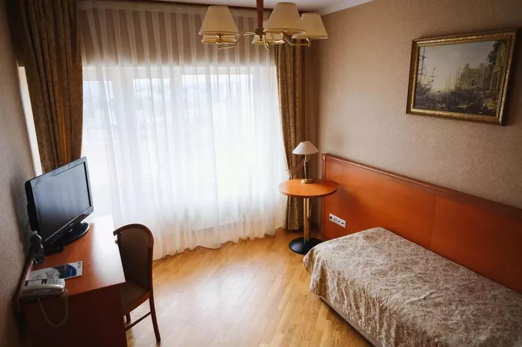 Комната Ставропольский край, Пятигорск пл. Ленина, 13 (18.0 м) - Фото 1