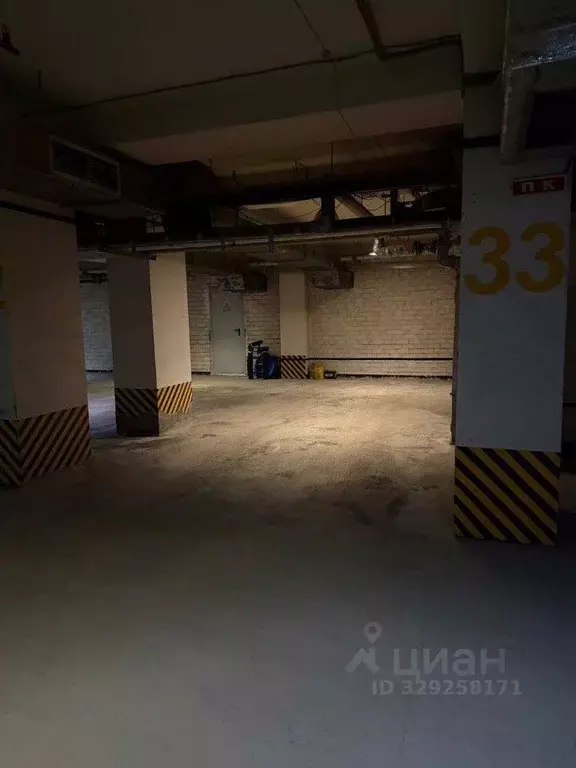 Гараж в Свердловская область, Екатеринбург ул. Сулимова, 4 (24 м) - Фото 2