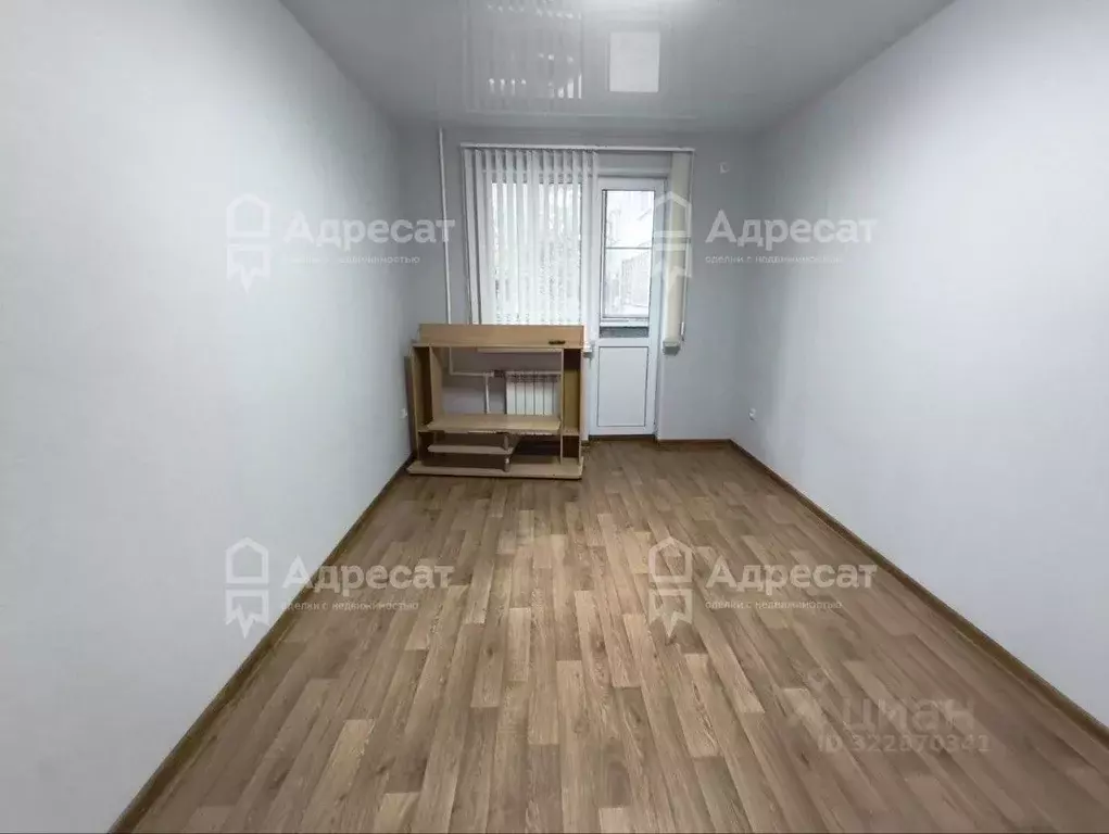 3-к кв. Волгоградская область, Волгоград бул. Энгельса, 16 (64.9 м) - Фото 1