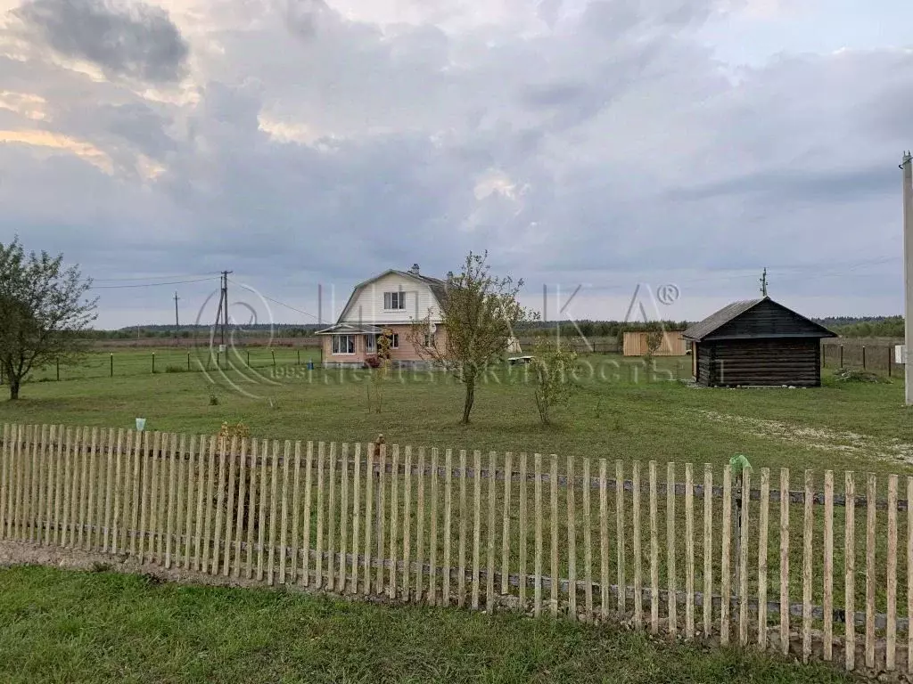Дом в Ленинградская область, Волосовский район, Калитинское с/пос, д. ... - Фото 1
