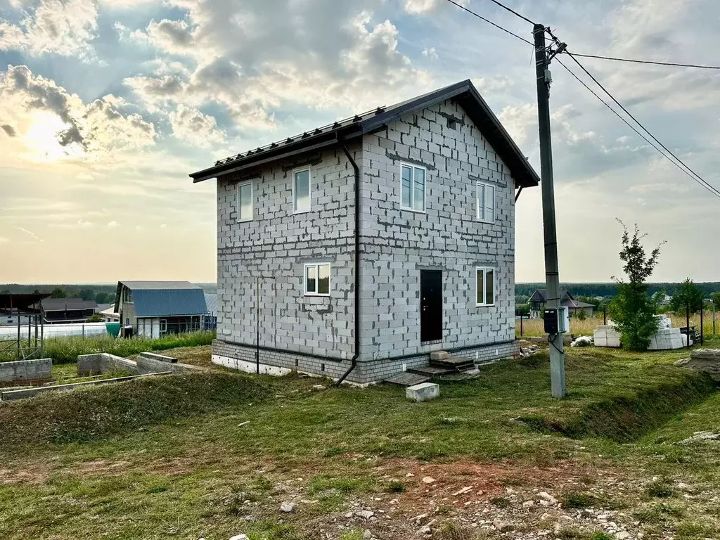 Дом в Кировская область, Слободской муниципальный район, с. Бобино ул. ... - Фото 1
