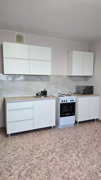 Студия Башкортостан, Уфа ул. Булата Имашева, 9 (24.0 м) - Фото 1