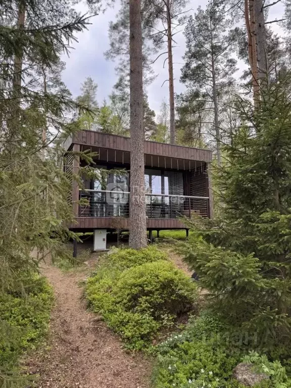 Дом в Ленинградская область, Выборгский район, Приморское городское ... - Фото 1