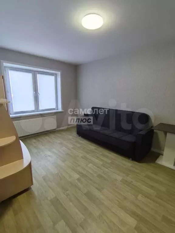 1-к. квартира, 42 м, 1/16 эт. - Фото 1