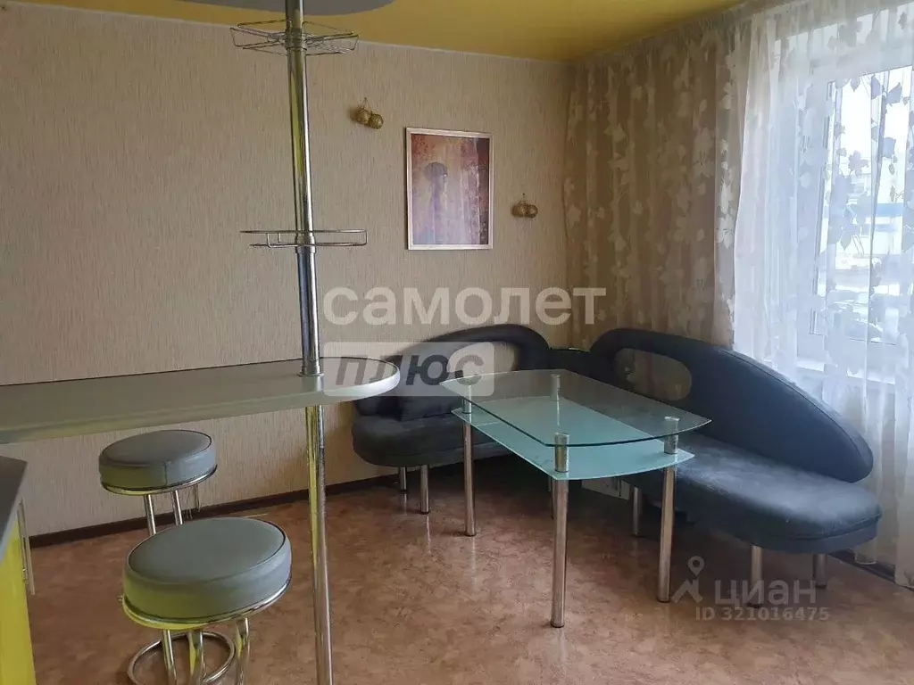 2-к кв. Челябинская область, Челябинск Звенигородская ул., 68 (65.3 м) - Фото 1